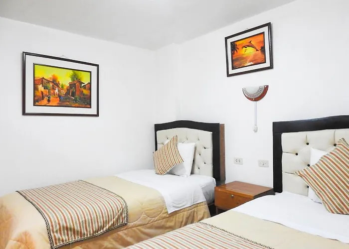 Hotel Encanto 3*